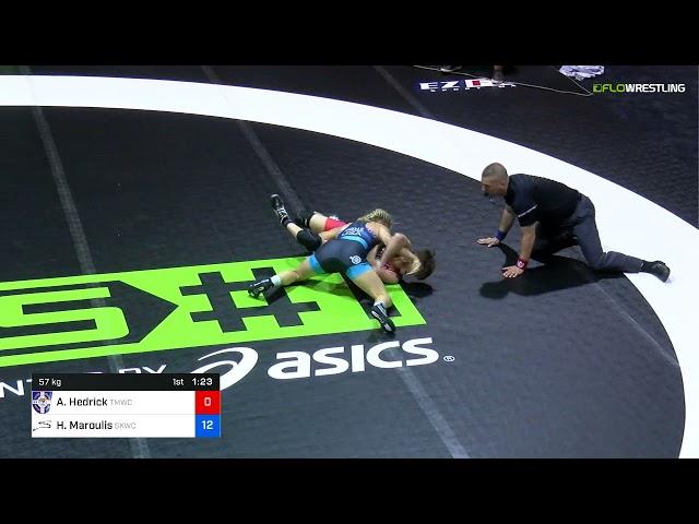 Helen Maroulis hits a DIRTY 4-pointer 