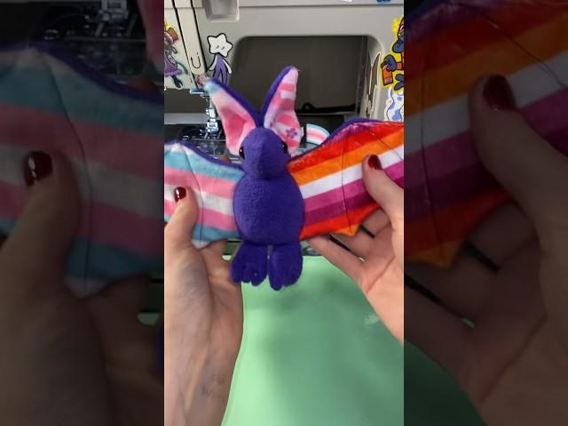 Making a transfem lesbian bat️‍️#transfem #lesbian #smallbusiness #plush at skyebluez.com