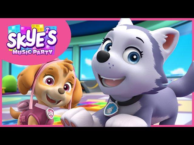 "Everest is The Best" Theme Song - Skye's Music Party - PAW Patrol Music Video