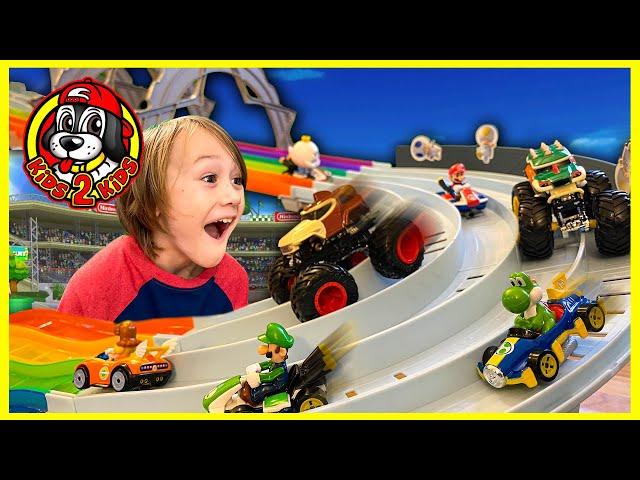 MARIO KART Rainbow Road Raceway UNBOXING + Downhill Racing - Monster Jam & Hot Wheels Monster Trucks