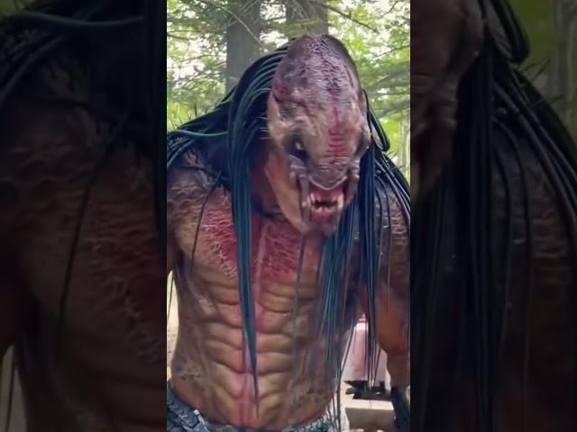 #prey  Behind the scenes Feral Predator 