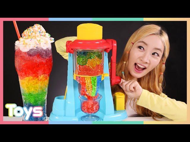 [Ellie] Soft Rainbow Jelly Smoothie Make Game | CarrieAndToys