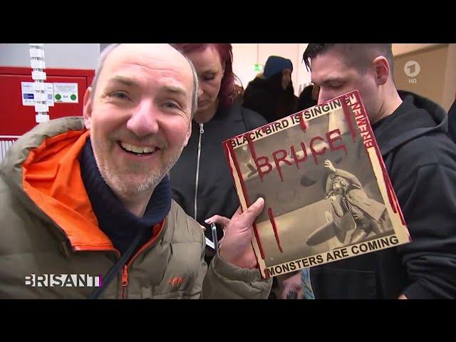 Bruce Dickinson in Stuhr beim Media Markt - Brisant Boulevard Magazin