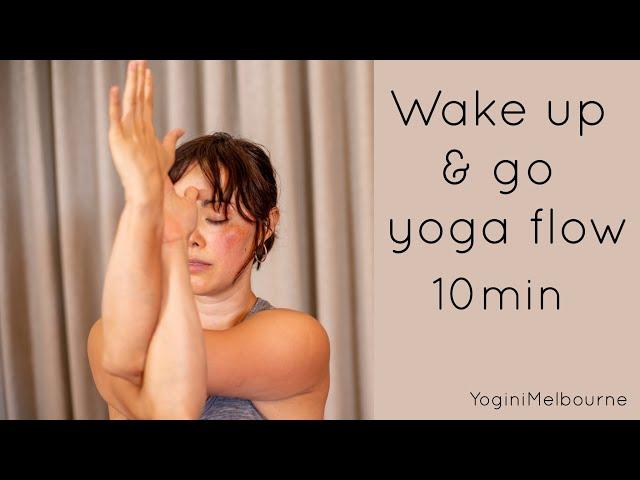 Wake up & go yoga flow 10min