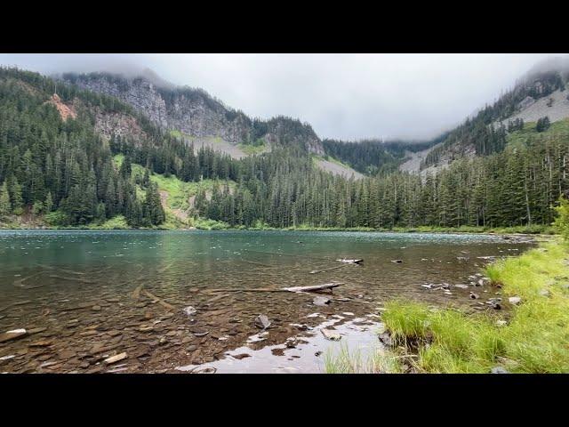 Hike to Annette Lake, Cascade Mountains, Washington | Forest and Alpine lake