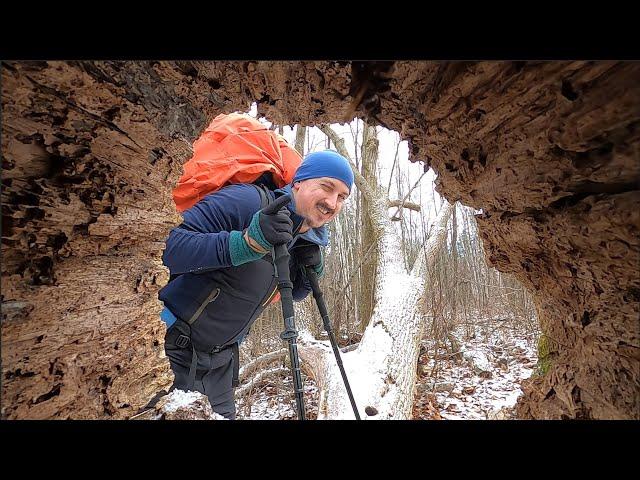 The Claw Strikes Again!  -7C Winter, 2 Day Overnight Hike