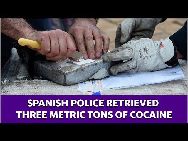 Spanish police found three metric tons of cocaine on a “Narcosub”