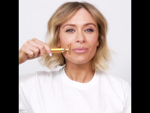 Gee Beauty: 24k Gold Beauty Tech Bar