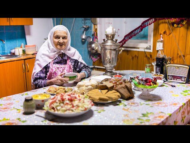 How TATARS live in a Tatar village / Life in Russia