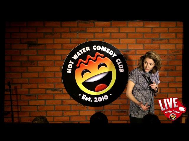 Sarah Keyworth | LIVE at Hot Water Comedy Club