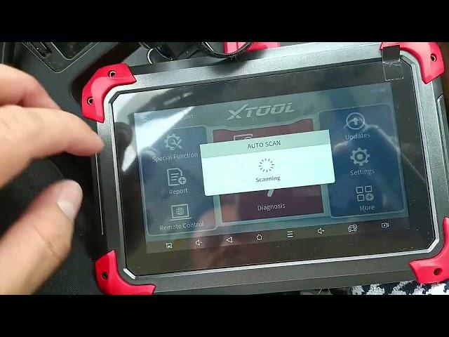 xtool d7 - 2012 Mazda 3 key successfully programed.