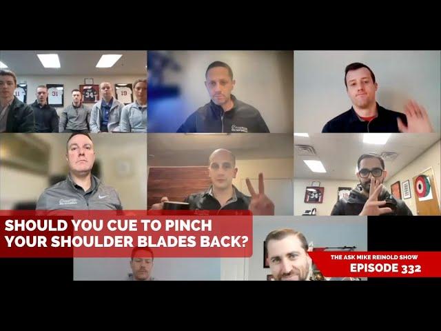 Should You Cue to Pinch Your Shoulder Blades Back?