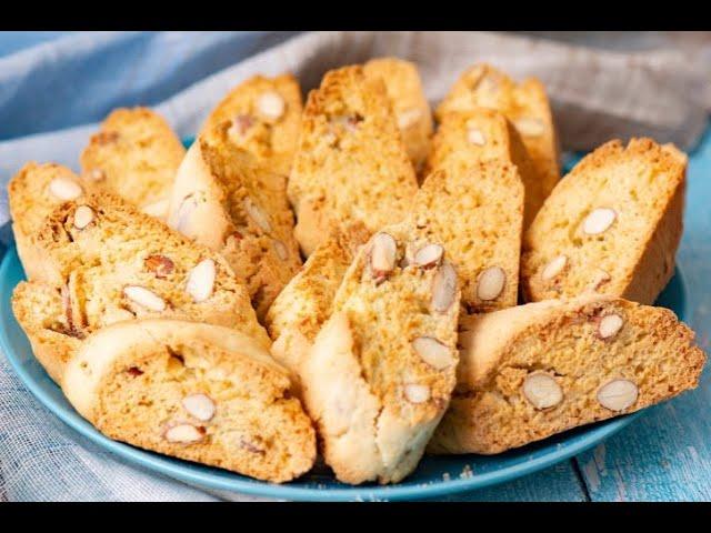 Cantucci: original italian almond cookies recipe!