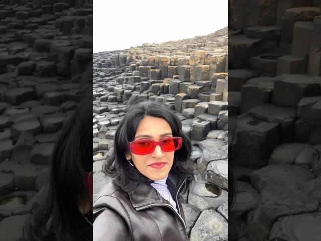 Gaint’s Causeway - Northern Ireland, UK #basalt #travelblogger #giantcauseway #travelvlog