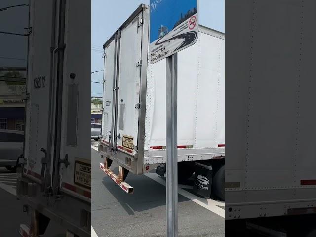 Frozen Foods Express (FFE) Freightliner Pt: 2 in Gaithersburg, Md on 5/10/23