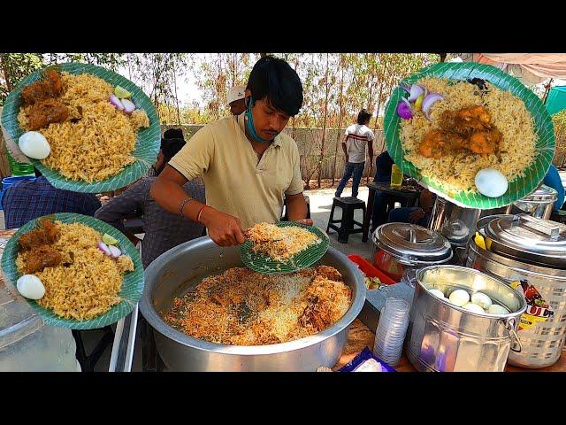 World Famous Hyderabadi CHICKEN BIRYANI | دجاج حيدر أباد الشهير عالمياً | Street food planet