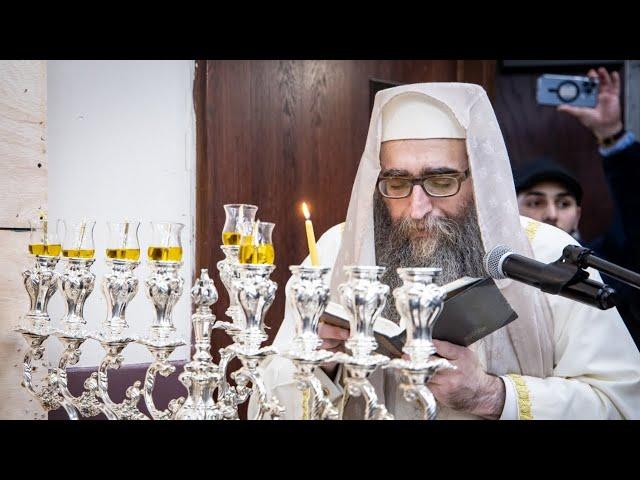 Rabbi Yoshiyahu Pinto Candle Lighting in Boro Park | רבי יאשיהו פינטו שליט"א חנוכה תשפ"ב בורו פארק