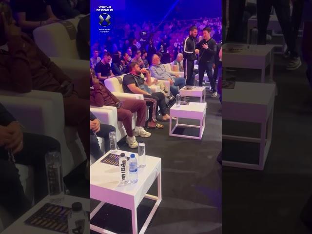 Видео дня  Дмитрий Бивол, Костя Цзю и Артур Бетербиев
