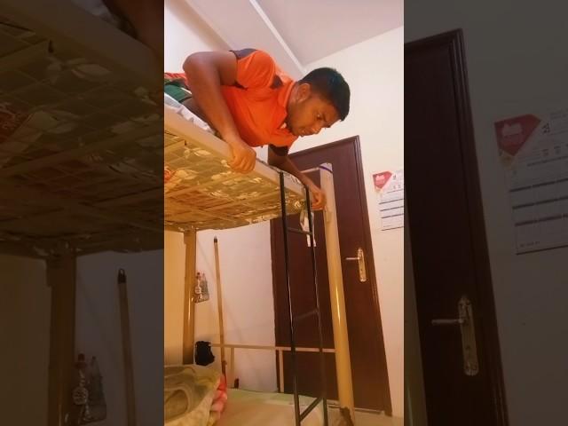 Sidhi Chadhna Birseko Funny Video #shorts #youtubeshorts #funnyshorts  #funnyvideo #comedy