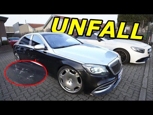 Fahrerflucht auf öffentlichem Parkplatz (Maybach kaputt)