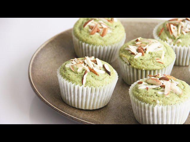 Greentea Almond Muffins 抹茶杏仁瑪芬 | Apron