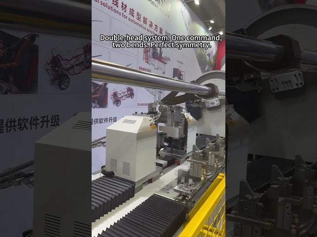 Double the heads, double the efficiency. Our CNC wire bender delivers synchronized bending for compl