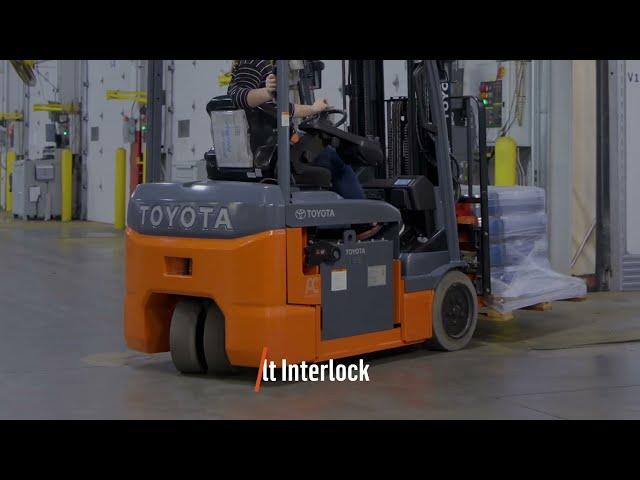 Toyota Material Handling | Products: 3-Wheel Electric Forklift