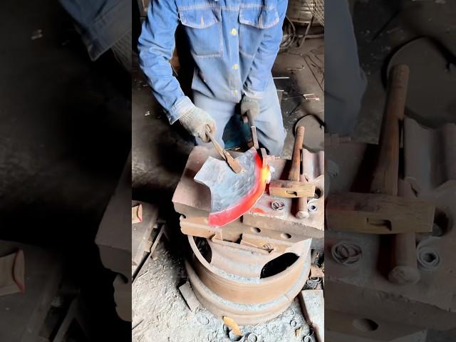 Cutting Red-Hot Thin Steel – So Satisfying!