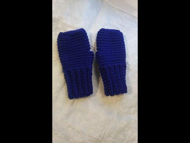 how to crochet Fingerless Gloves for Toddlers