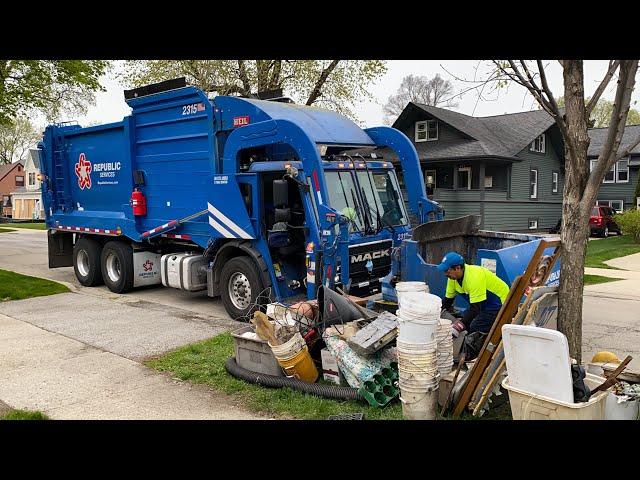 Republic Services Mack LR Heil Odyssey Curotto Can Collecting Massive Bulk Piles