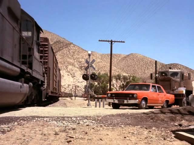 Duel (1971) The Railroad Crossing