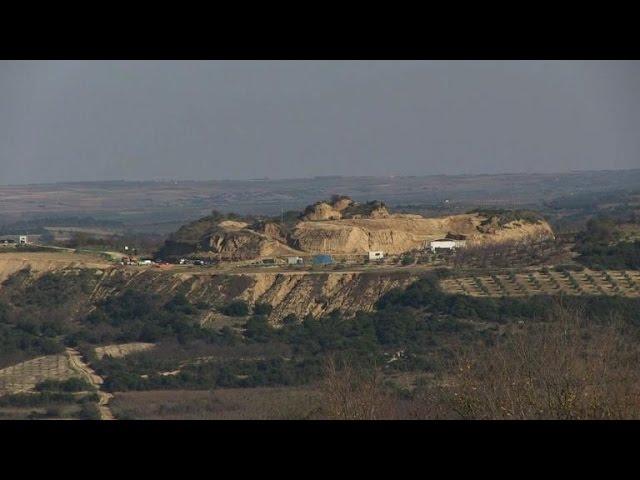 Amphipolis tomb architraves reveal faces