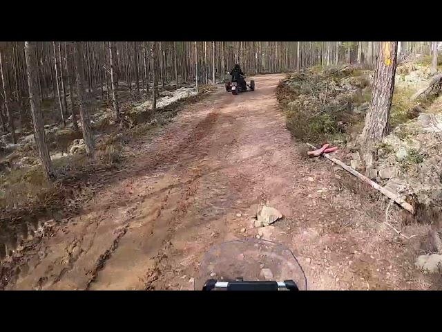 Test some gravel road with the Can am Ryker 900 Rally 