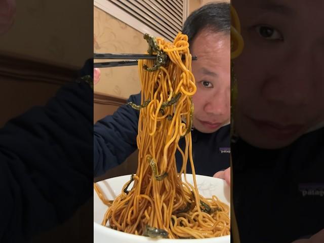 The BEST Shanghainese Food Is In An Attic in Shanghai 