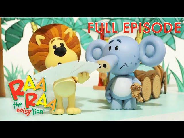 Raa Raa the Noisy Lion | Topsy Makes Her Own Story Time Book | Full Episode