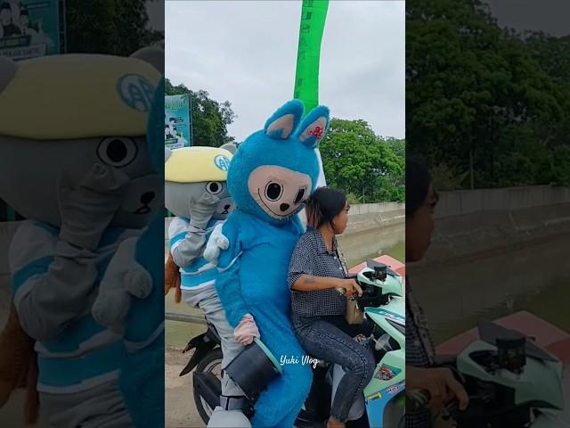 VIRAL Boneka LABUBU Naik Motor