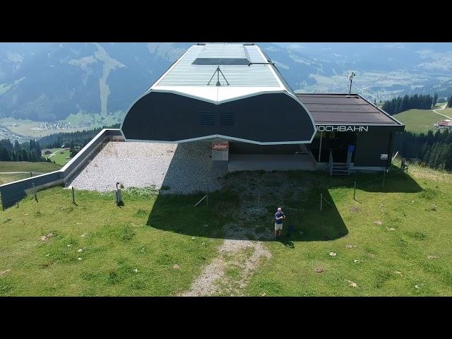 Wander und Skigebiet Wilder Kaiser im Sommer aus der Vogelperspektive