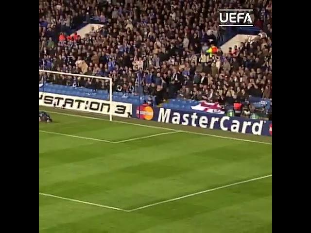 Remember David Silva's super goal against Chelsea at Valencia️  More videos ️