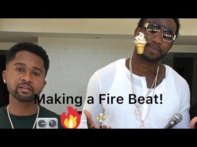 Zaytoven (Gucci Mane Producer) Making a Beat in his Studio (Must Watch)