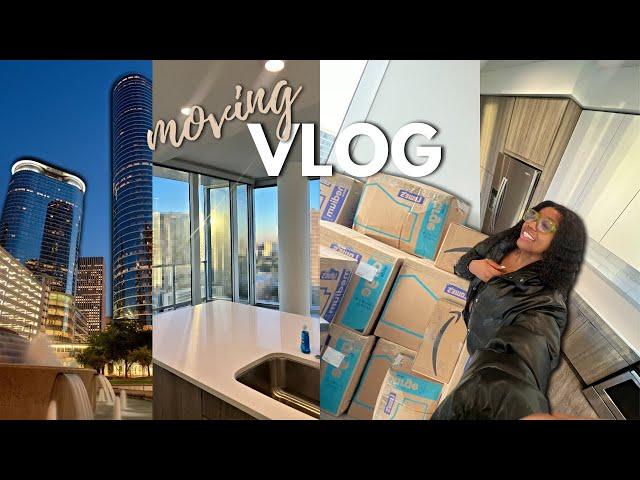 VLOG: MOVING TO HOUSTON, TEXAS + NEW APARTMENT + FRIEND AND FAMILY TIME | A MONTH IN MY LIFE