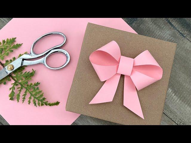 Paper Bow Gift Topper | Gift Wrapping | DIY