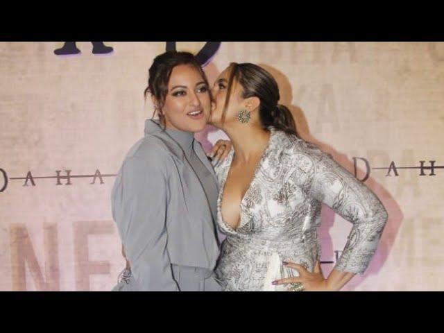 omg Double XL Girl Huma Qhureshi Looks Stunning With Sonakshi Sinha @ Dahaad Movie Screening