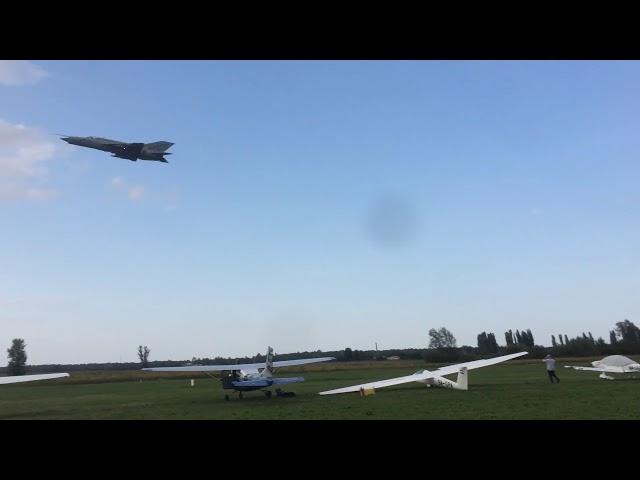 MiG 21 Bis very fast and low fly by Croatia aero meeting