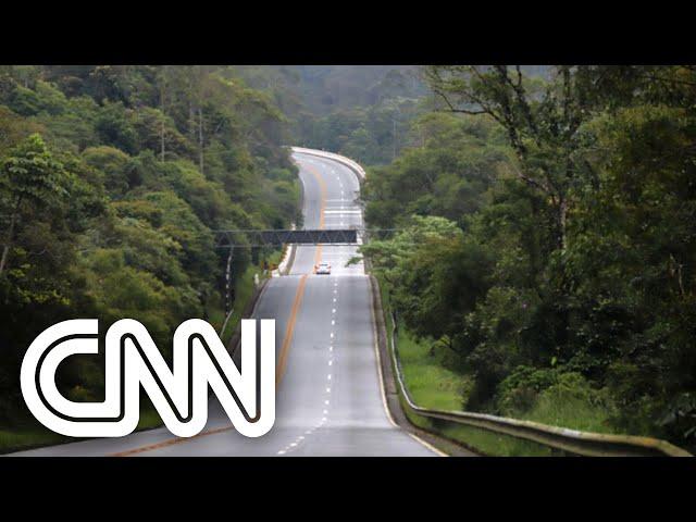 Ônibus tomba na Rodovia Mogi-Bertioga | CNN Domingo