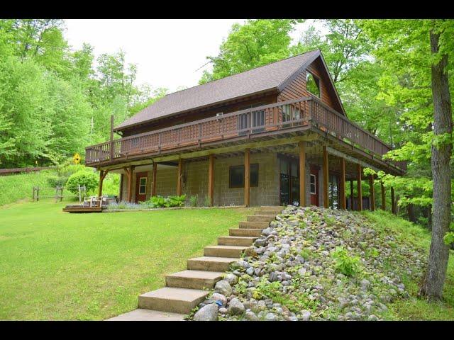 Squaw Lake Waterfront Home For Sale in the Upper Peninsula of Michigan