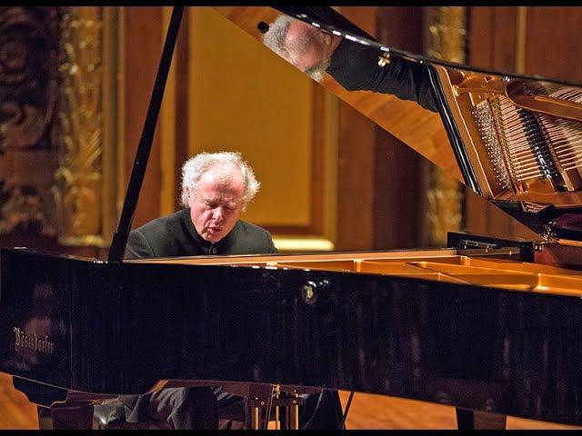Sir András Schiff about Bösendorfer pianos