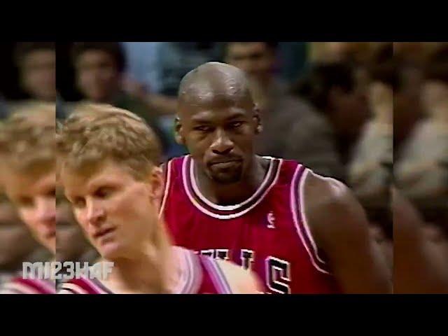 Michael Jordan Liked Grant Hill but Still Schooled Him (1996.01.21)