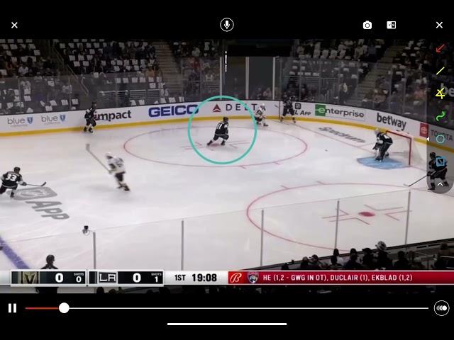 NHL Center in the defensive zone (kopitar)