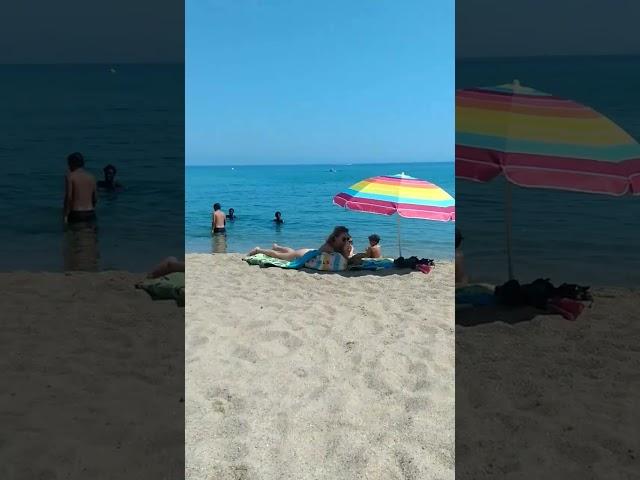 summer in Barcelona beach #summertime #hotday #mar #playa #verano #summer2023 #calor #spain #bcn