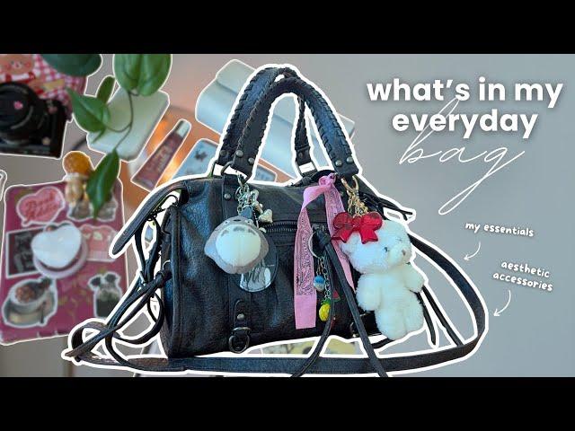 what's in my everyday bag  aesthetic cute accessories, essentials, charm collection bag